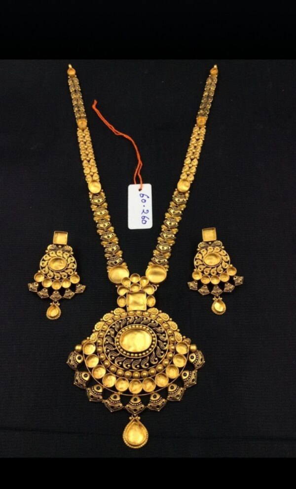 Gold Necklace Set